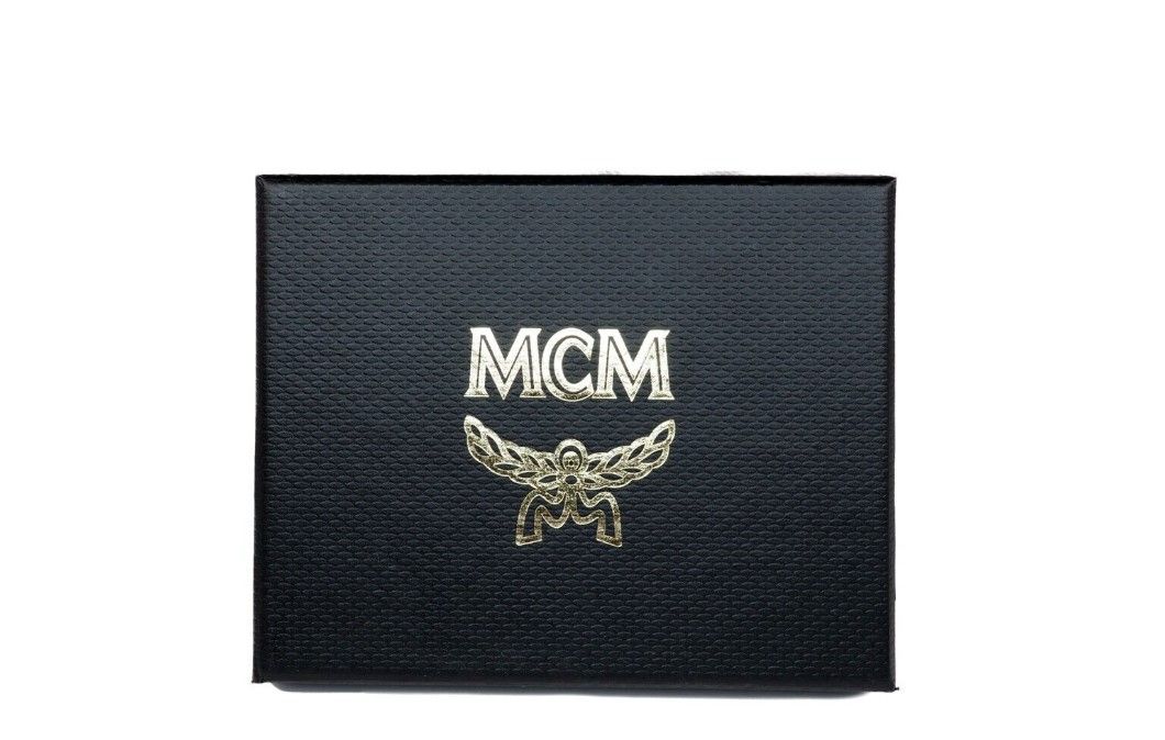 MCM Spectrum Diamond Mini Kartenetui aus neongelbem Visetos-Leder