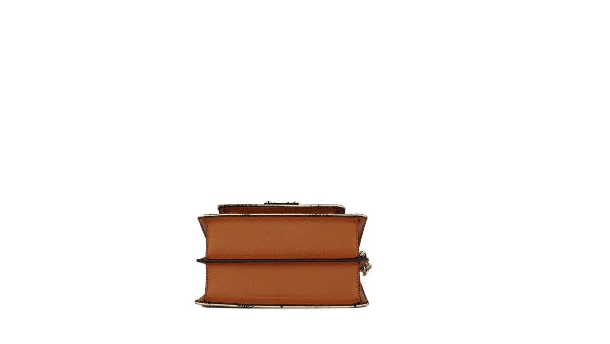 Sac à main à bandoulière MCM Signature Berlin en cuir avec mini rabat et logo diamant doré