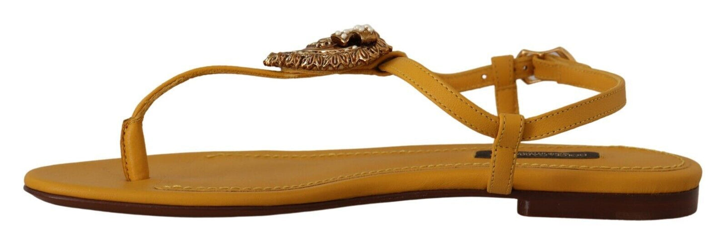 Sandales plates Dolce & Gabbana en cuir moutarde Devotion