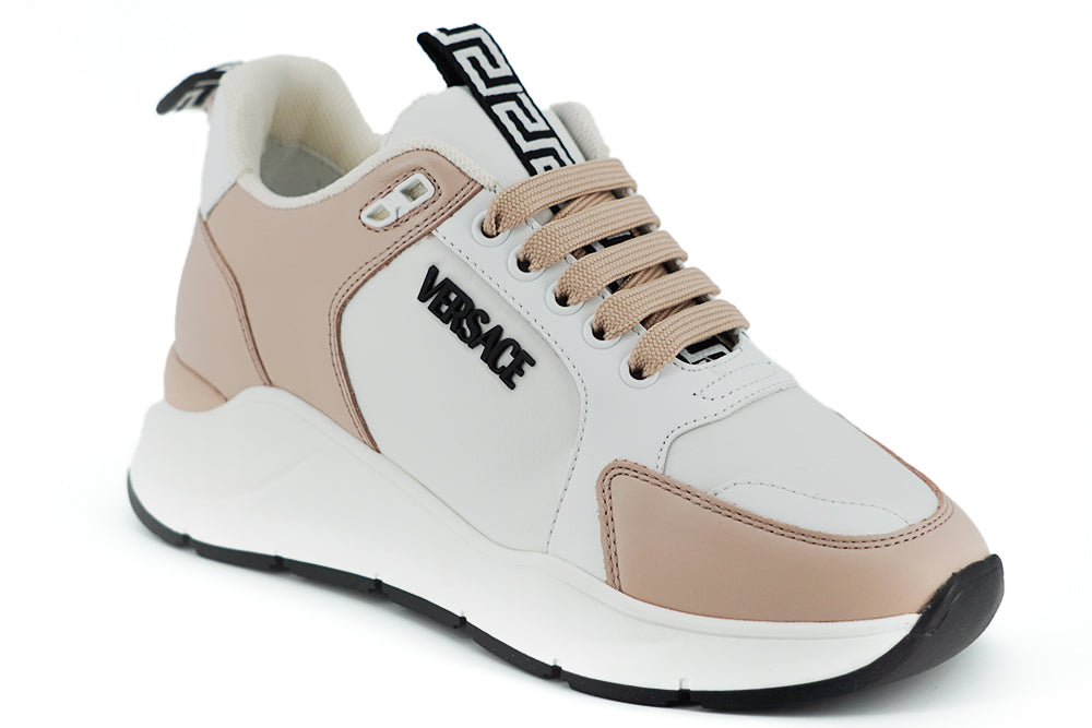 Versace – Prachtvolle Sneakers in Puderrosa
