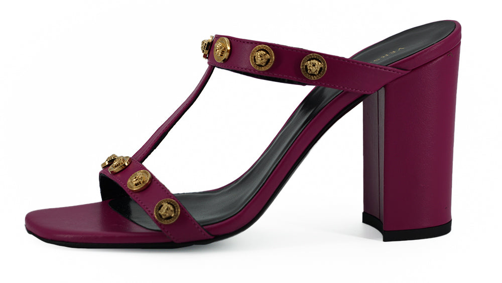 Versace – Elegante, violette Sandalen aus Kalbsleder