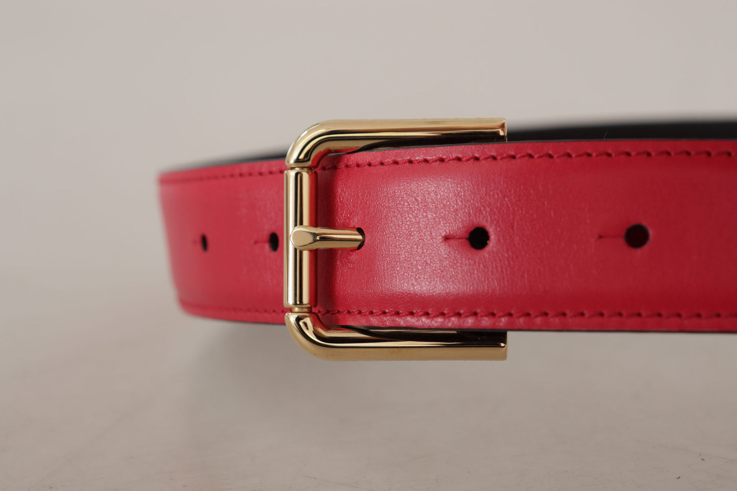 Ceinture Dolce & Gabbana en cuir de veau rouge avec boucle en métal doré et logo