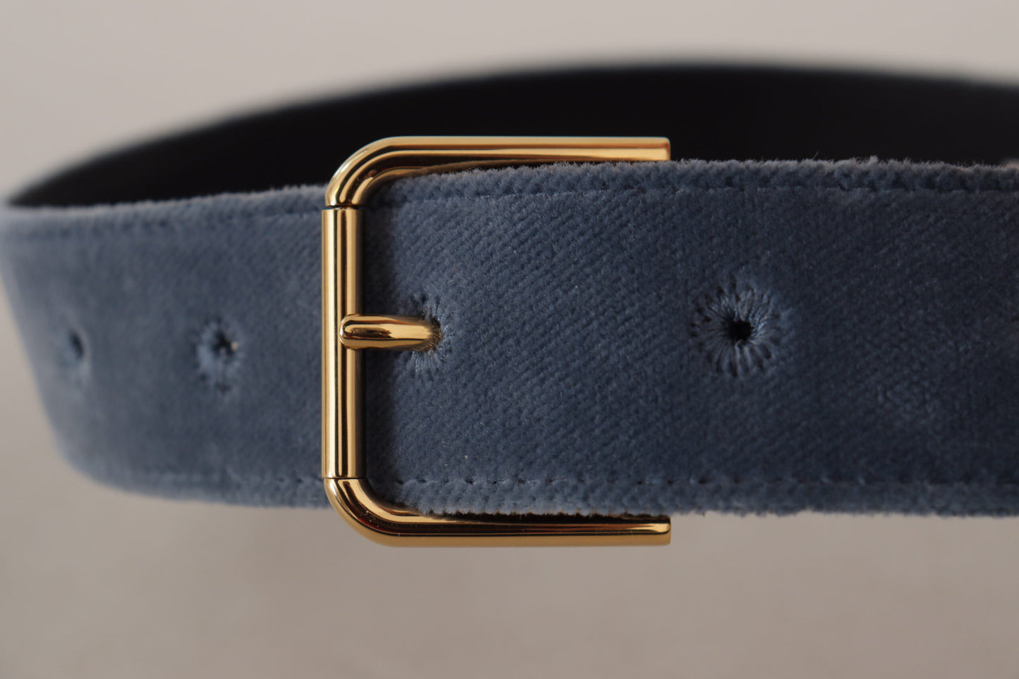 Ceinture Dolce & Gabbana en velours bleu marine avec boucle à la taille et logo en métal doré