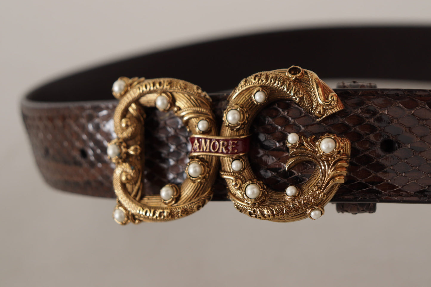 Ceinture à boucle logo en cuir exotique à imprimé animalier Dolce & Gabbana marron Amore
