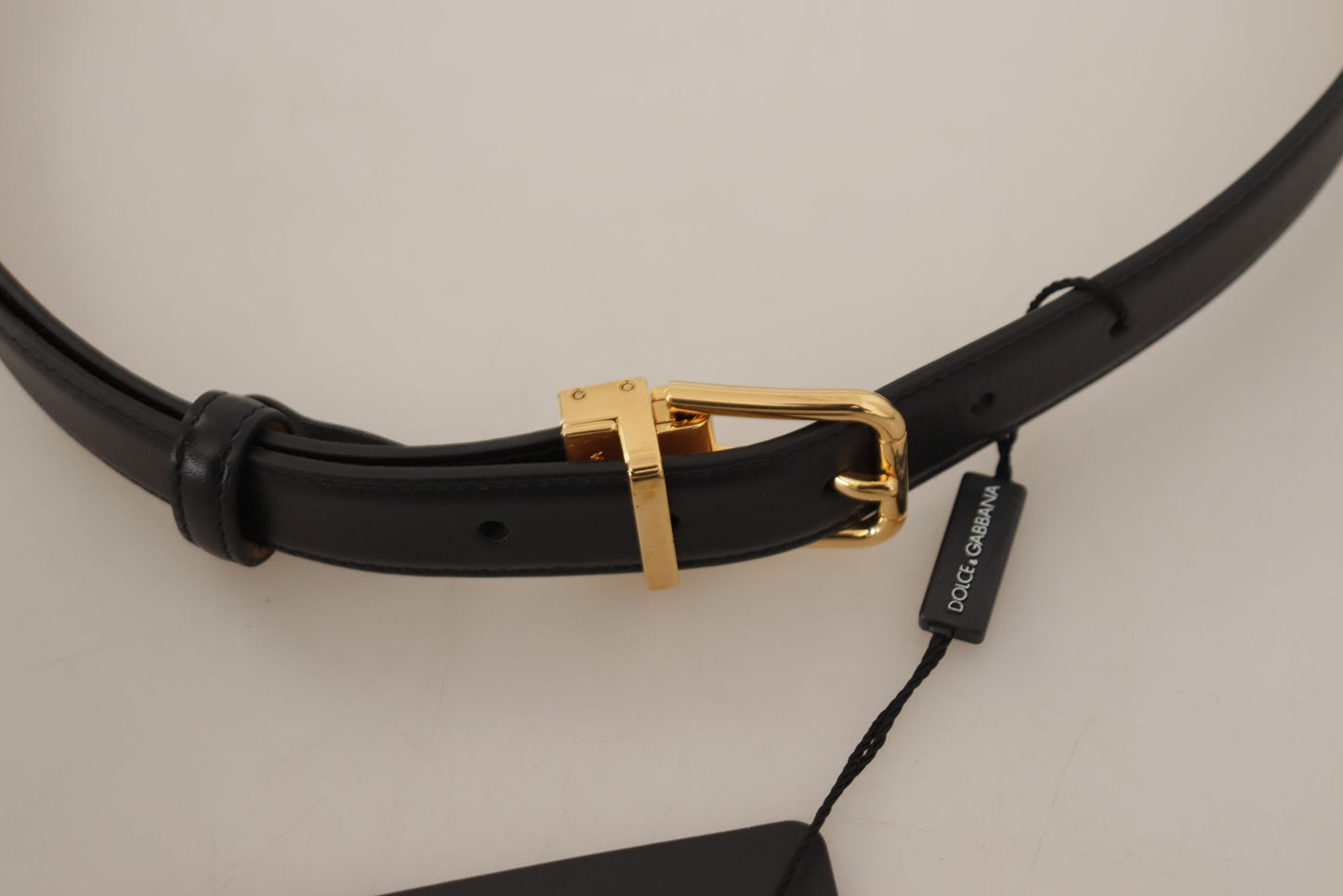 Ceinture Dolce & Gabbana en cuir de veau noir avec boucle à la taille et logo en métal doré