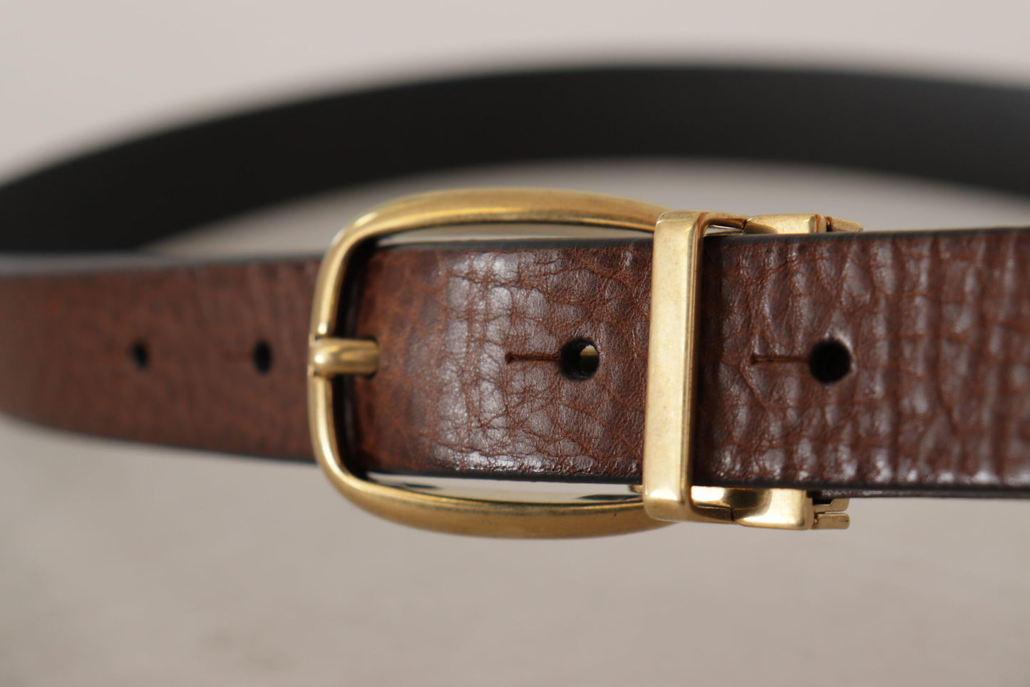 Ceinture classique vintage en cuir marron Dolce & Gabbana avec boucle en métal