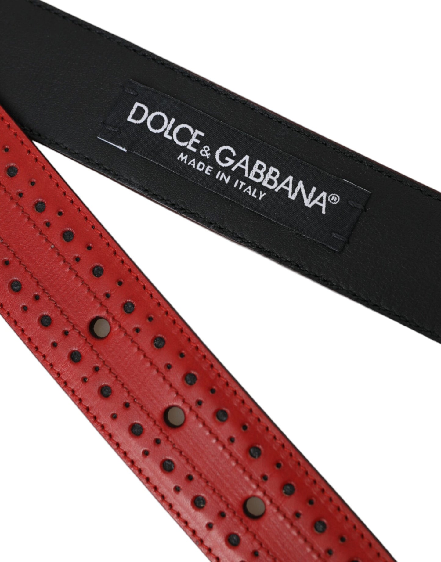 Ceinture Dolce & Gabbana en cuir perforé rouge avec boucle en métal pour homme