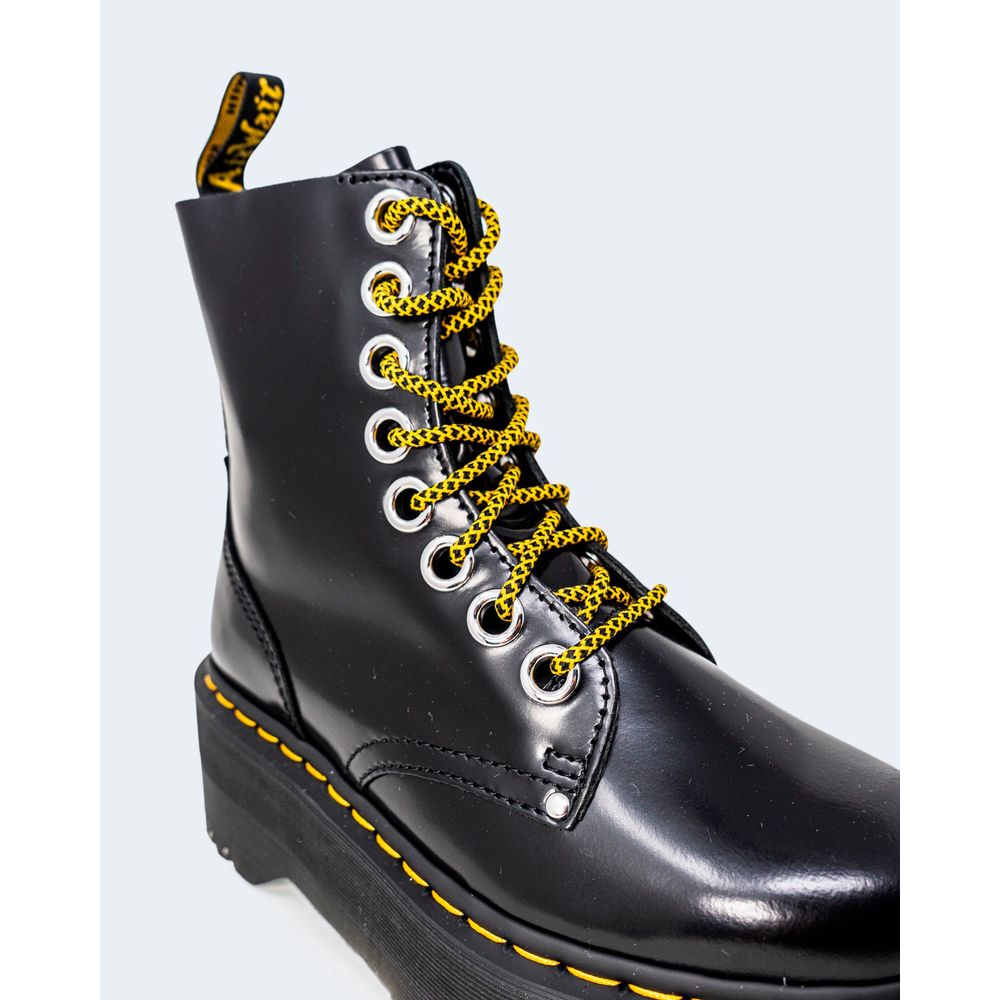 Dr. Martens – Schwarze Lederstiefel