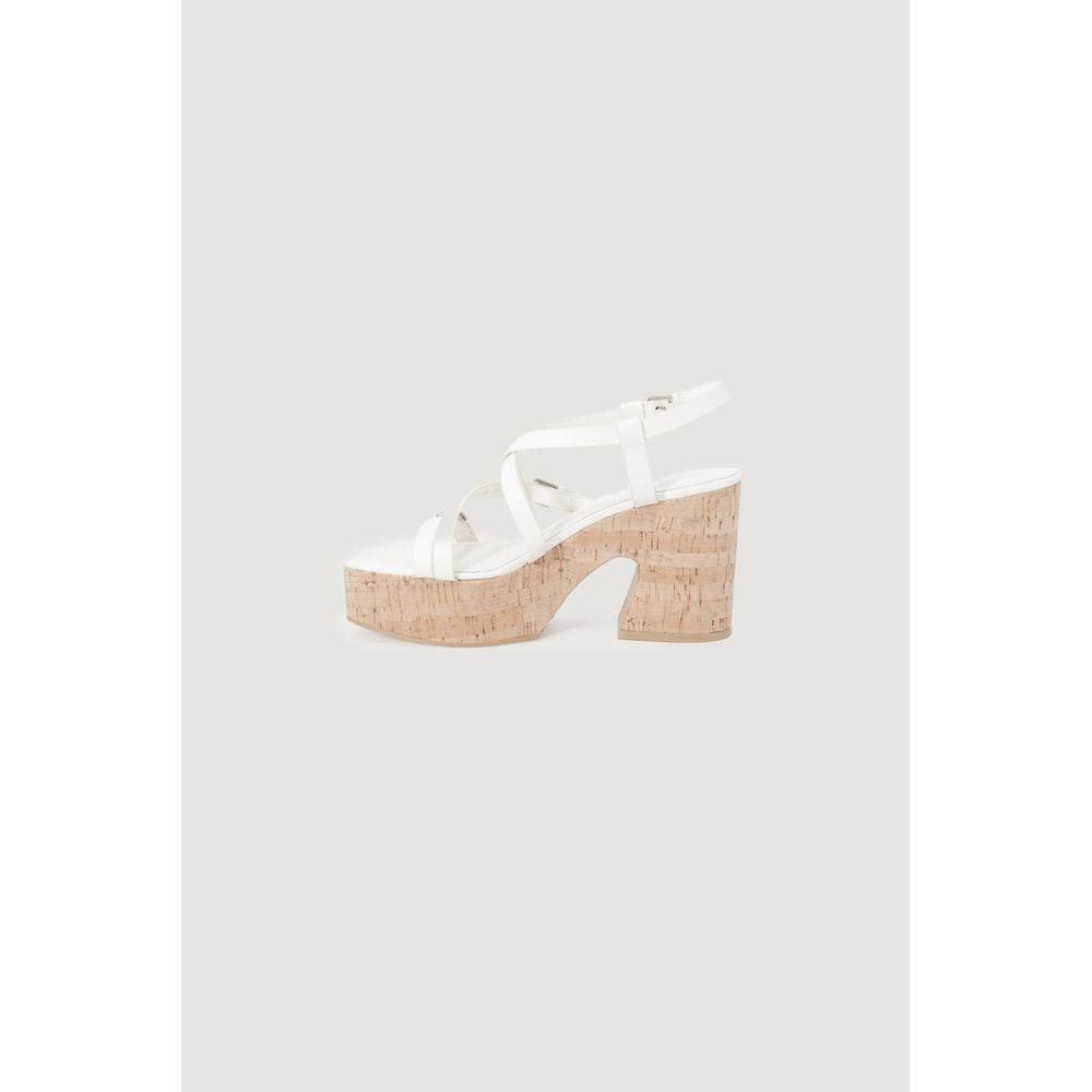 Guess Beige Leder High Heel
