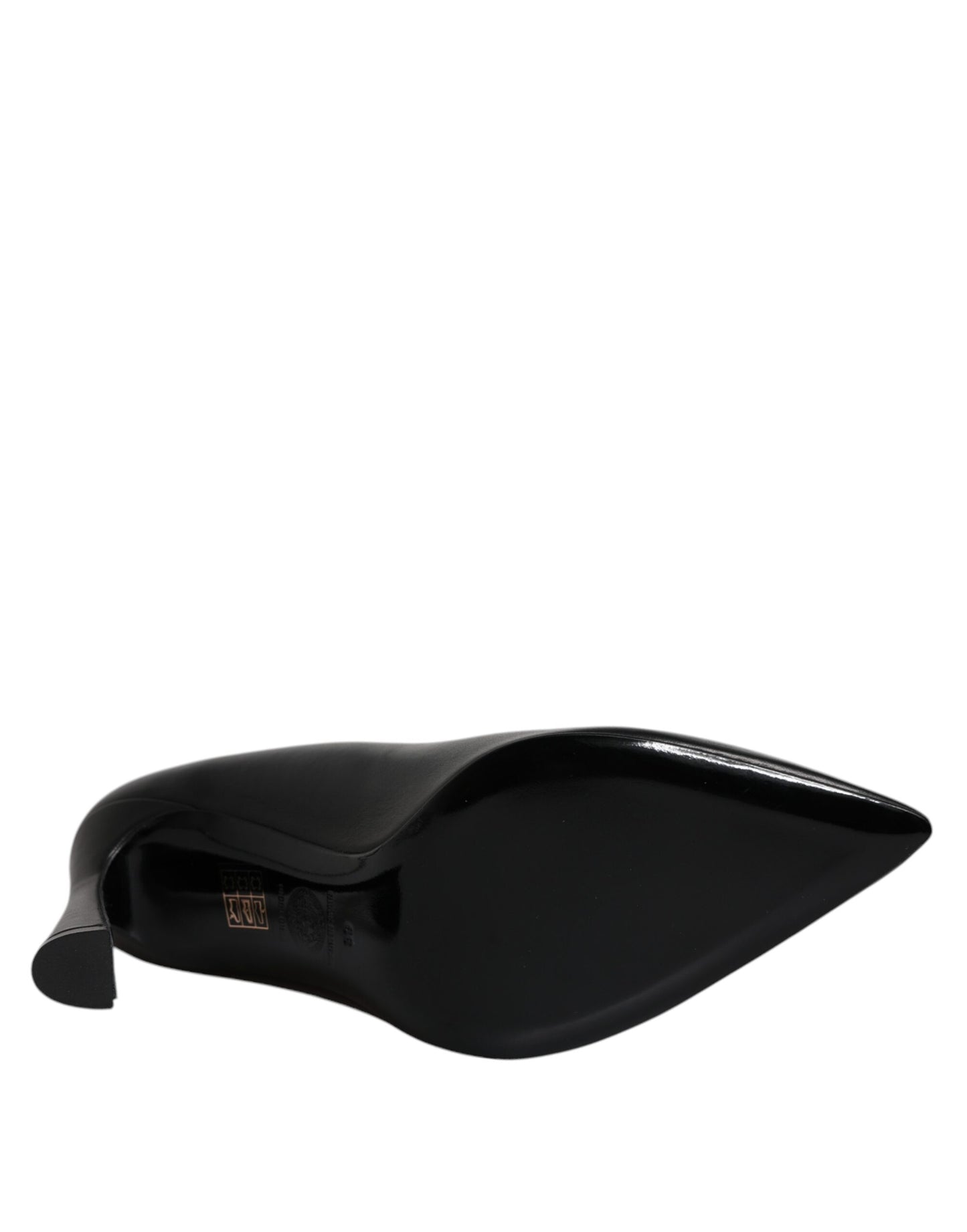 Versace – Pumps mit Logo-Schild aus schwarzem Leder