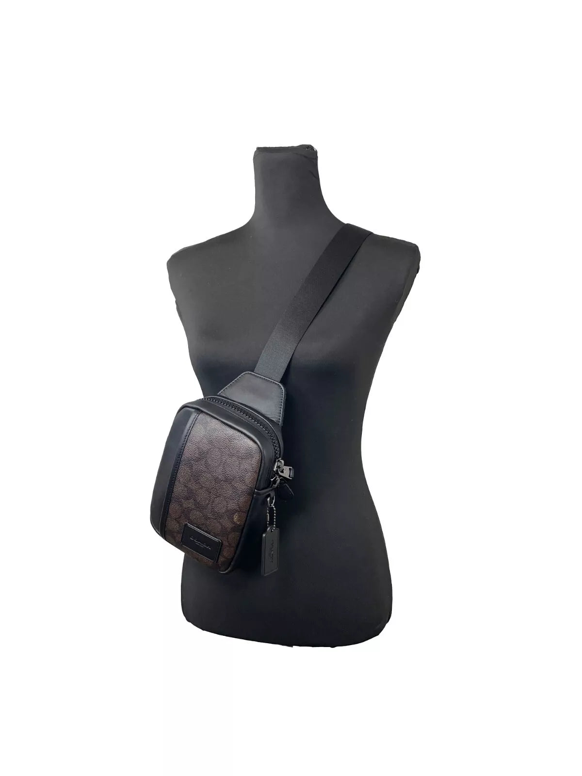 COACH Edge L Pack Rucksack Sling Bag Schwarznuss (CW347)