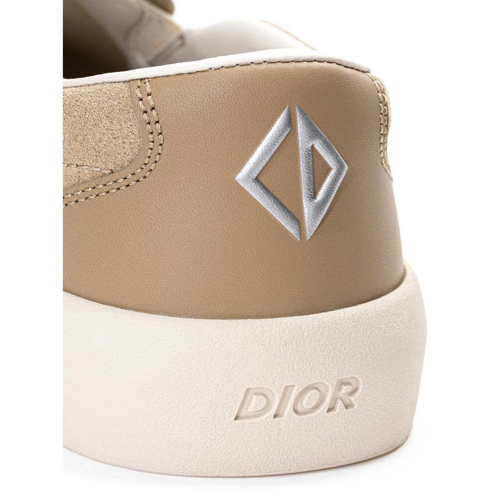 Beigefarbener Dior-Ledersneaker