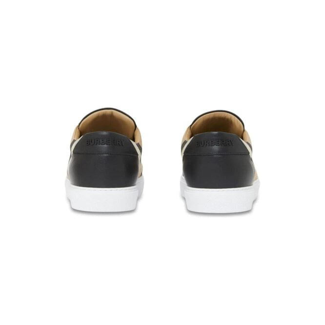 Burberry – Neue Salmond-Sneaker aus schwarzem Leder