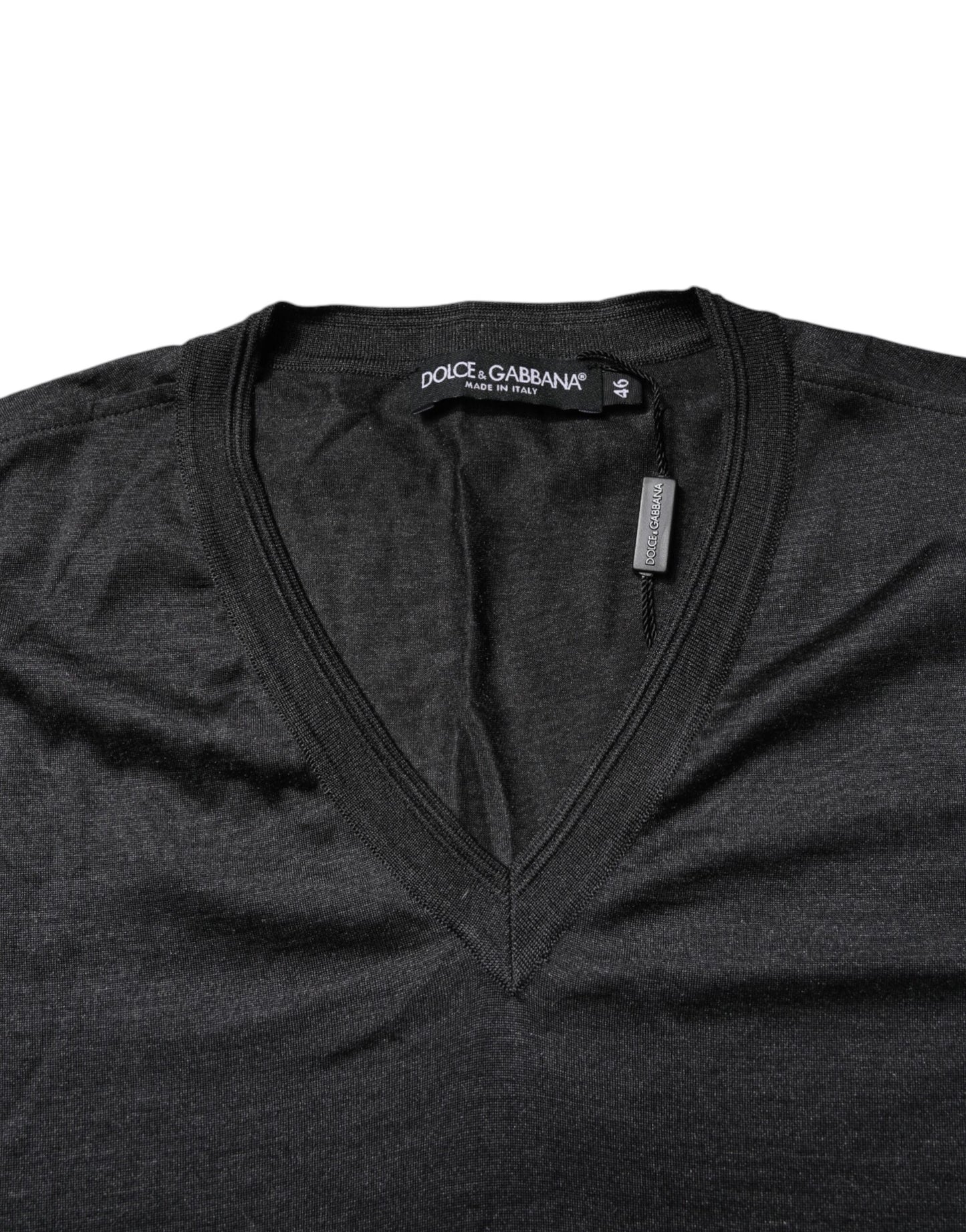 T-shirt à manches courtes et col en V en soie gris foncé Dolce & Gabbana