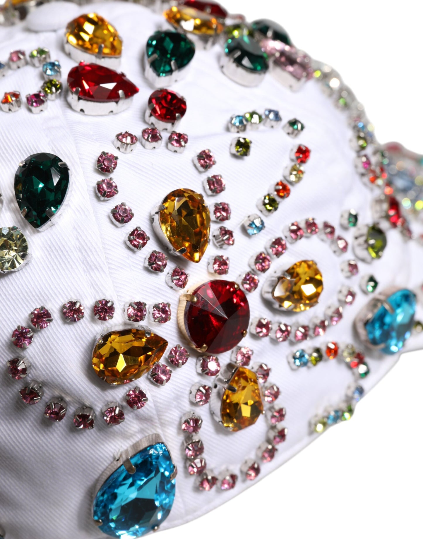 Casquette de baseball Dolce & Gabbana blanche ornée de cristaux multicolores
