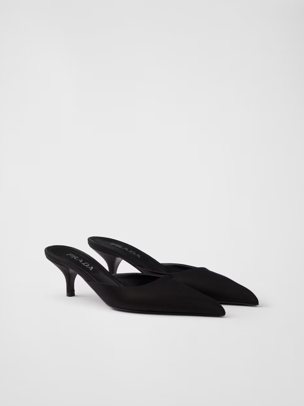 Prada Schwarzer Satin-Sabot