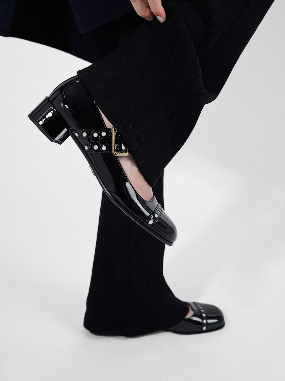 Escarpins Mary Jane en cuir verni noir Prada