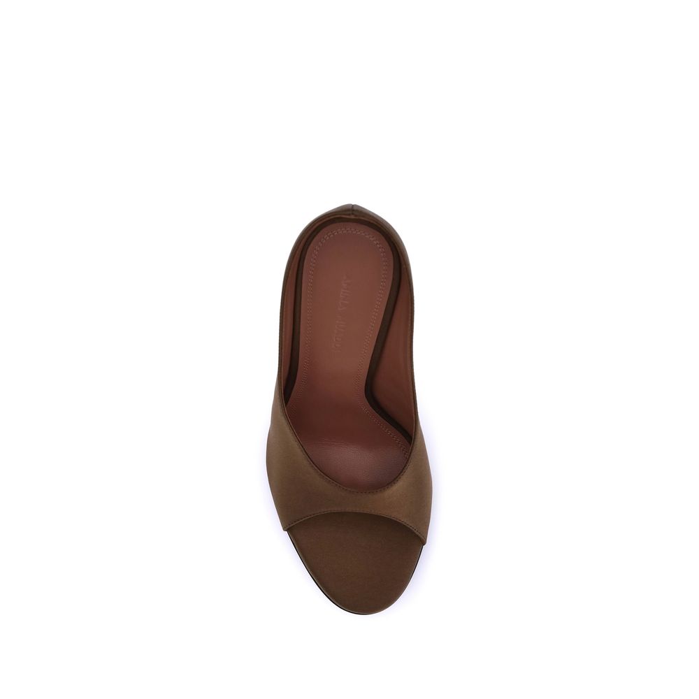 Amina Muaddi Anok Satin-Sandalen
