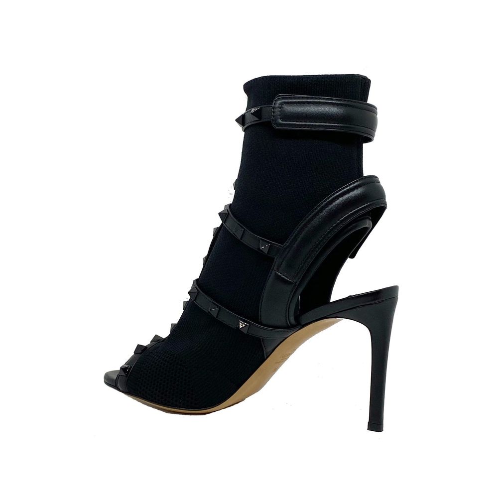 Valentino Garavani Valentino Rockstud Sandalen mit Sockenabsatz
