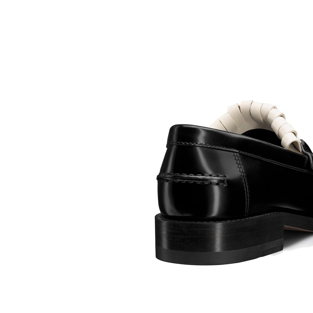 Mocassins en cuir avec emblème Dior
