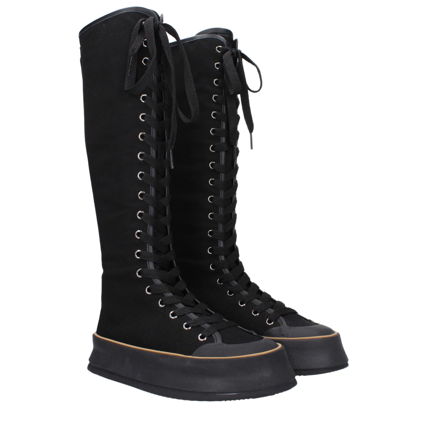 Bottes en tissu noir à lacets