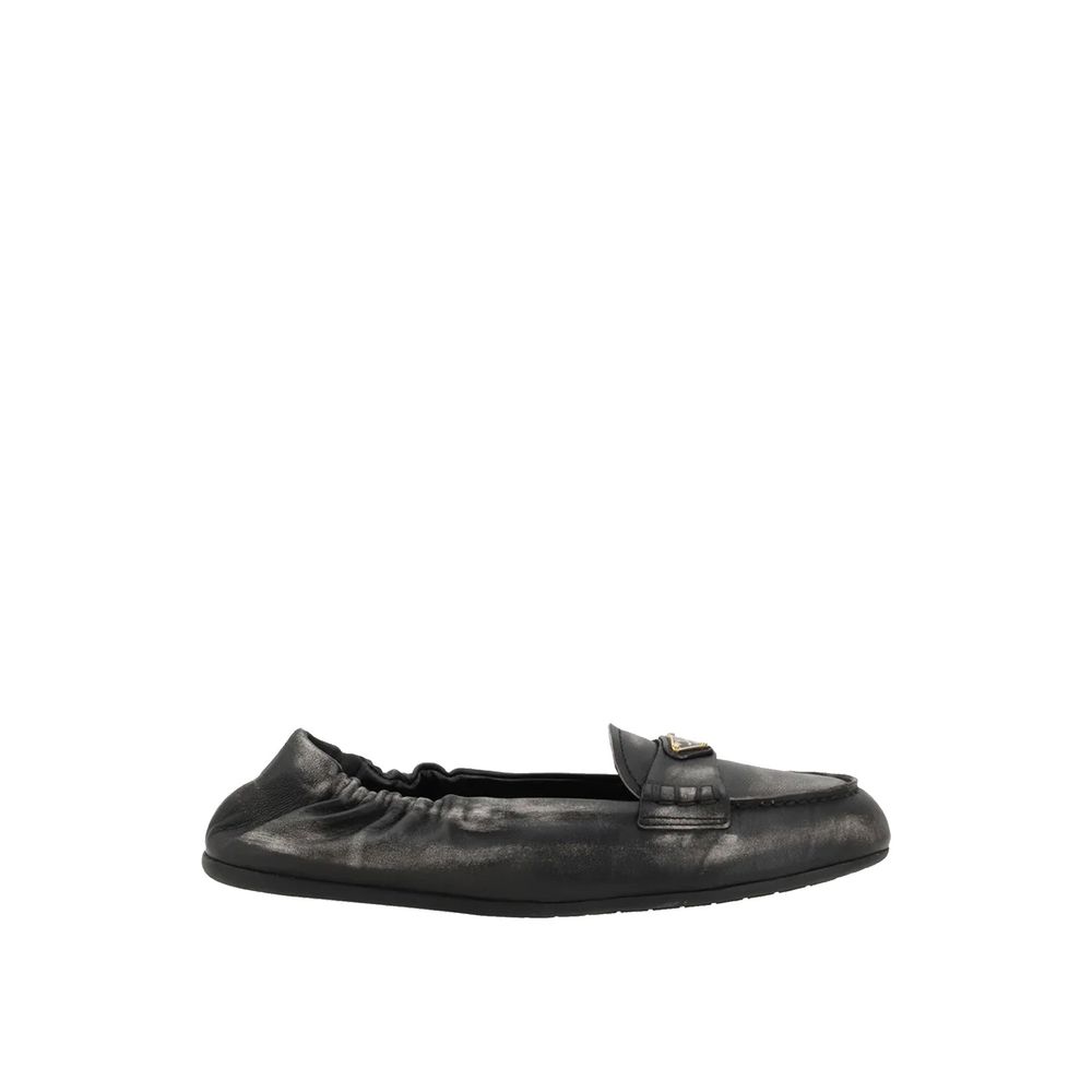 Mocassins en cuir effet vintage Prada