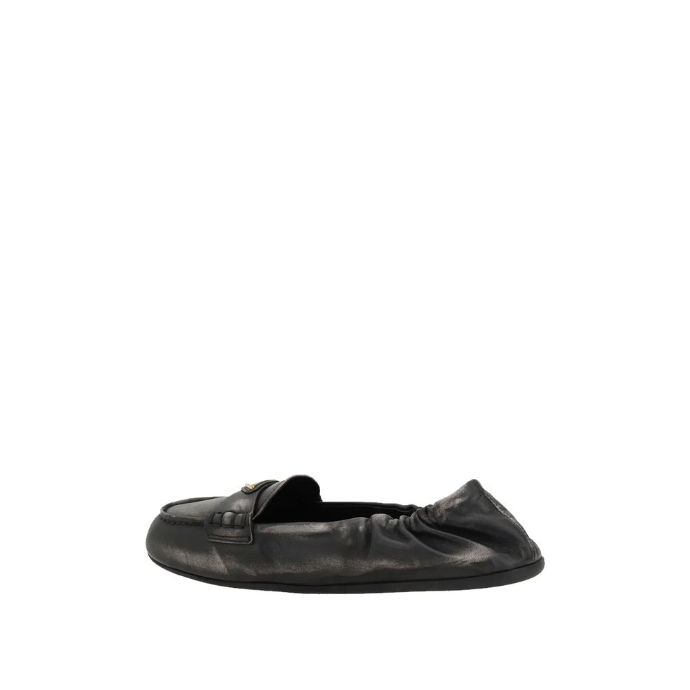 Mocassins en cuir effet vintage Prada