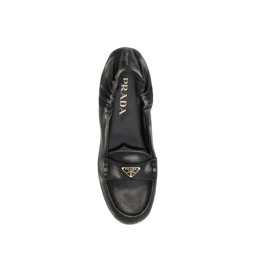 Mocassins en cuir effet vintage Prada