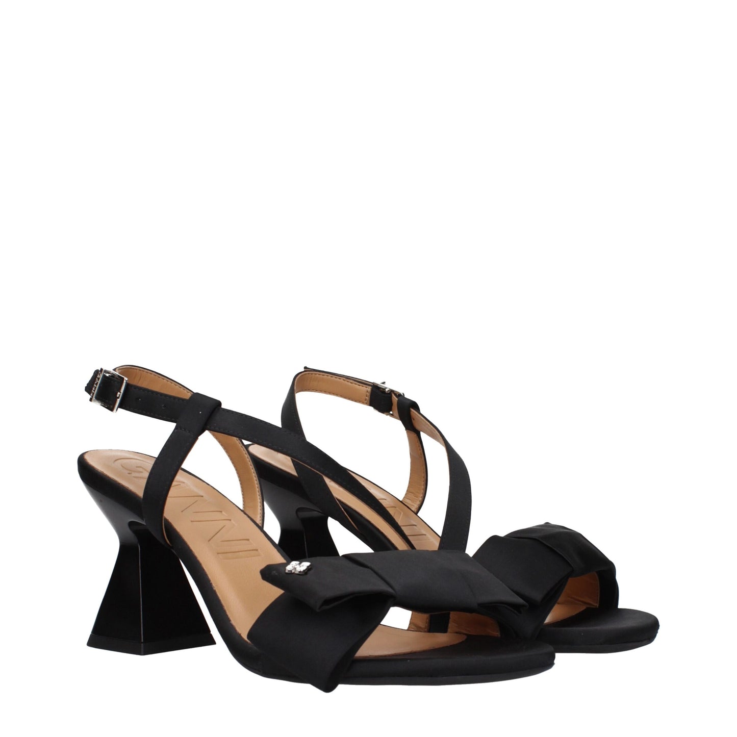 Sandales à talons aiguilles en tissu noir