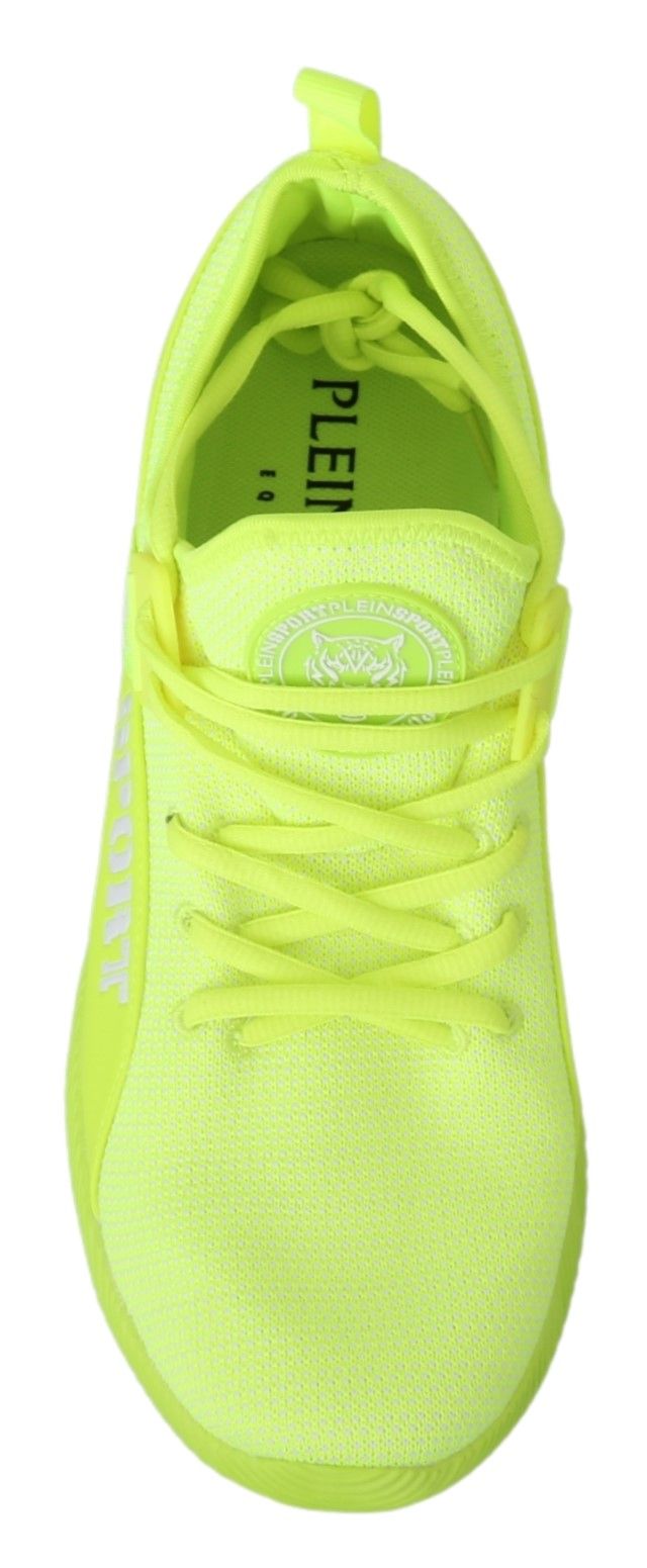 Chaussures de sport montantes CARTER à logo vert.