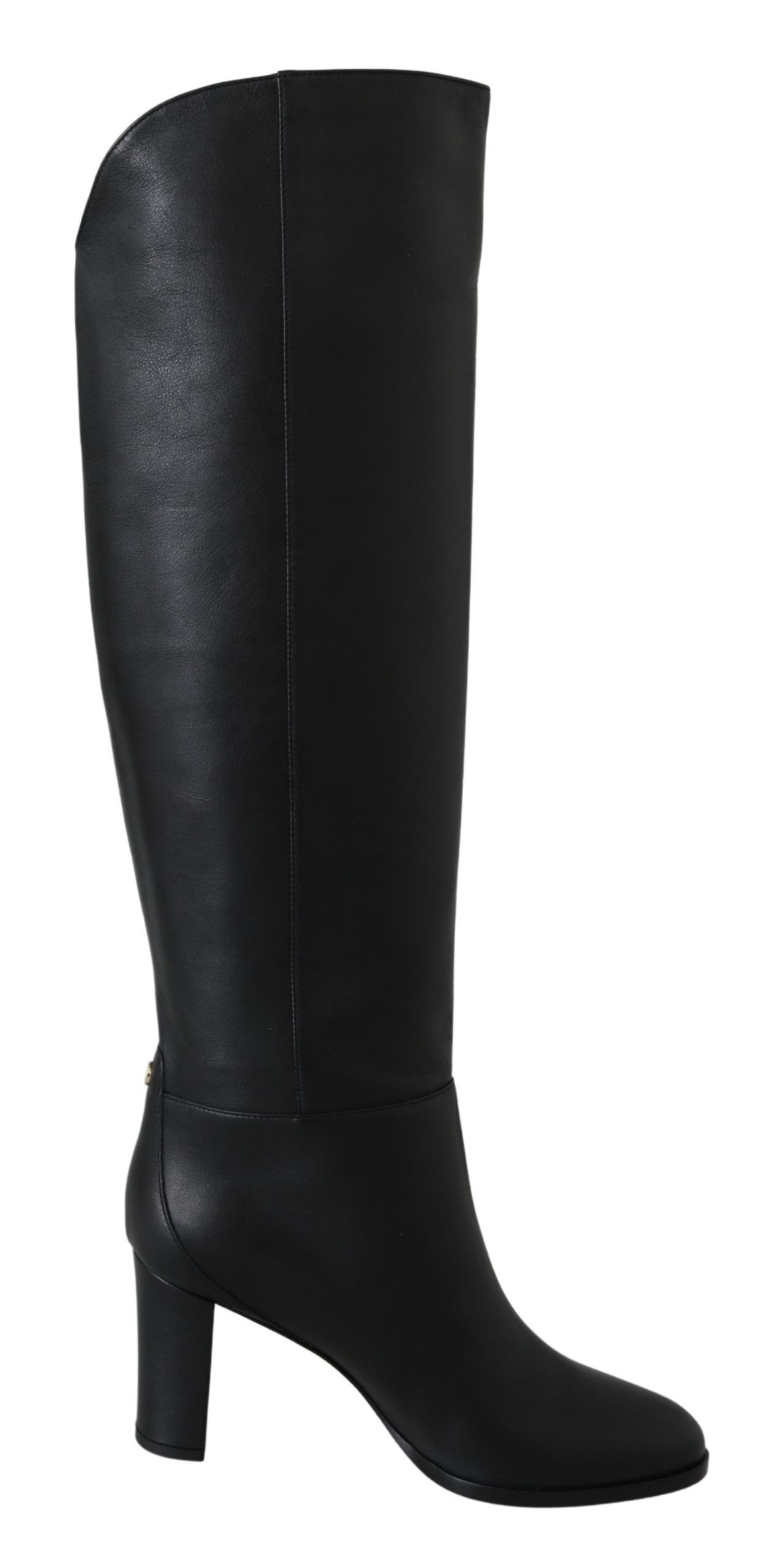 Bottes à talons élégantes en cuir de veau noir.