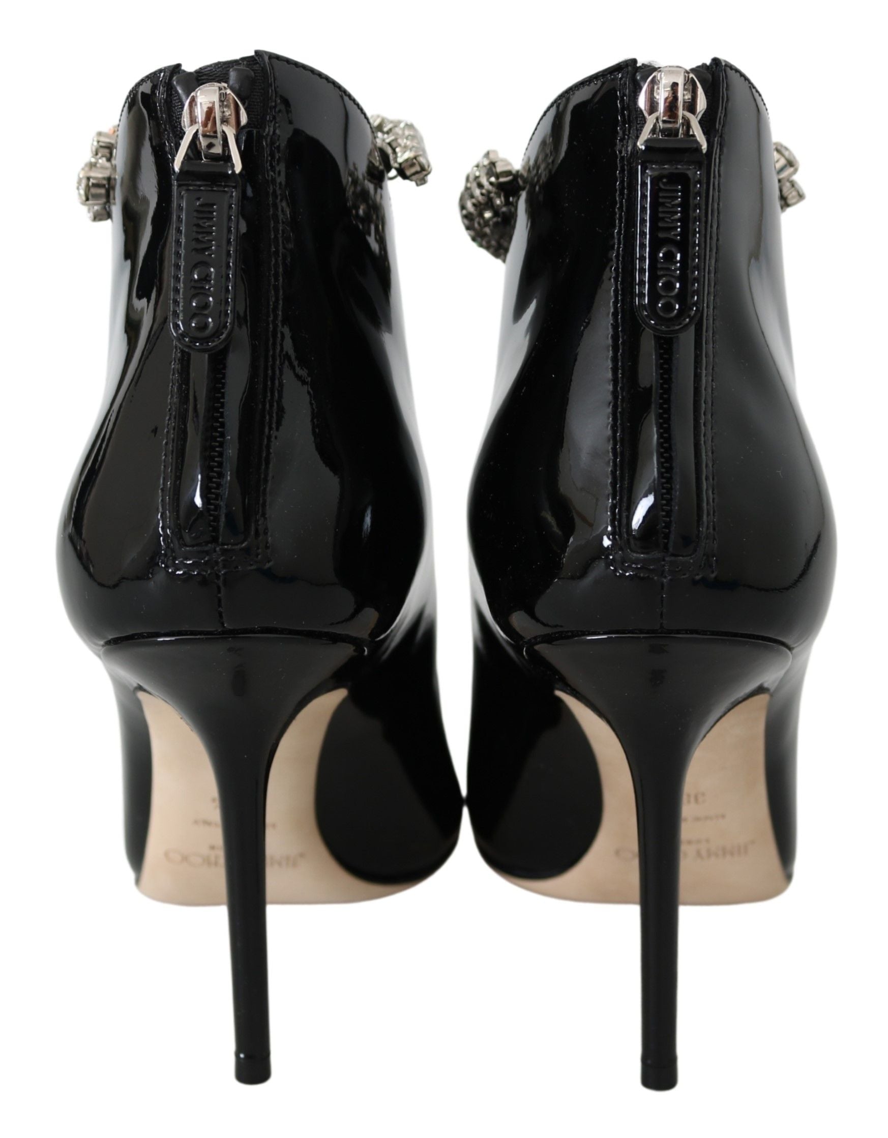 Bottes élégantes en cuir verni noir avec talons