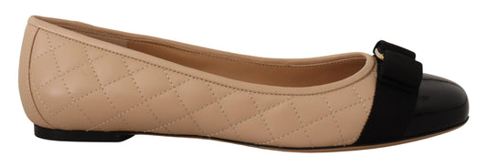 Salvatore Ferragamo Elegante Flats aus gestepptem Leder – Schickes zweifarbiges Design