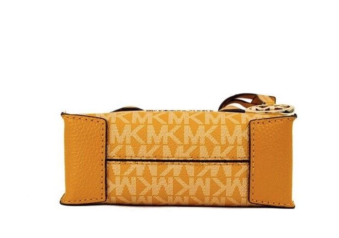 Michael Kors – Mercer XS – Umhängetasche „North South“ aus PVC mit Wabenmuster in Gold