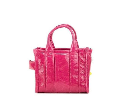 Sac à main Marc Jacobs The Shiny Crinkle Micro Tote en cuir magenta à bandoulière