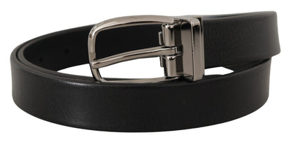Ceinture en cuir noir Dolce &amp; Gabbana avec boucle en métal argenté chromé et logo.