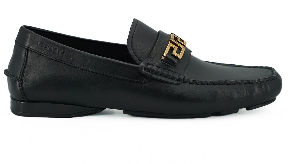 Chaussons en cuir de veau noir élégantes pour homme