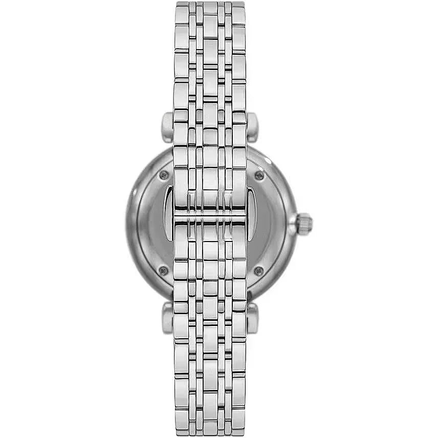 Montre élégante pour femme, couleur argent.