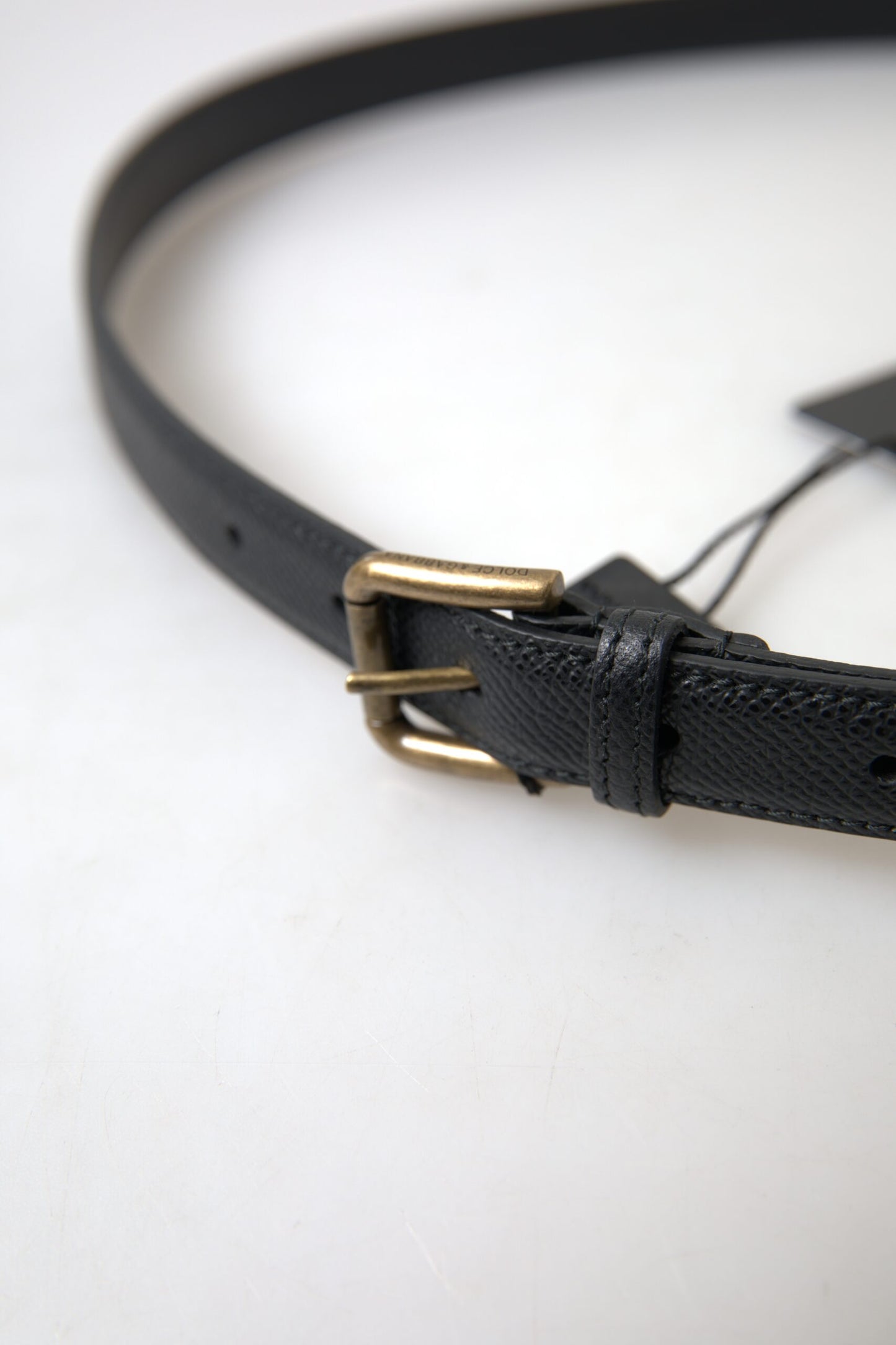 Ceinture Dolce &amp; Gabbana en cuir noir avec boucle en métal doré pour homme