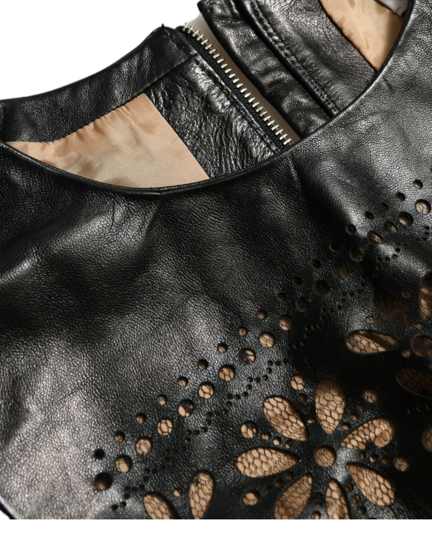 Valentino – Minikleid in A-Linie aus glänzendem schwarzem Nylon mit Cut-outs