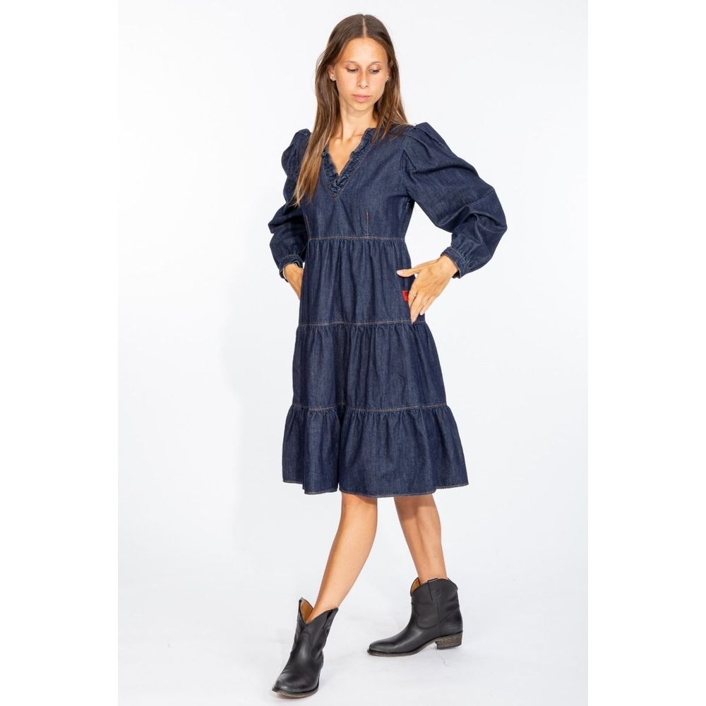 Robe évasée élégante en jean bleu foncé Love Moschino