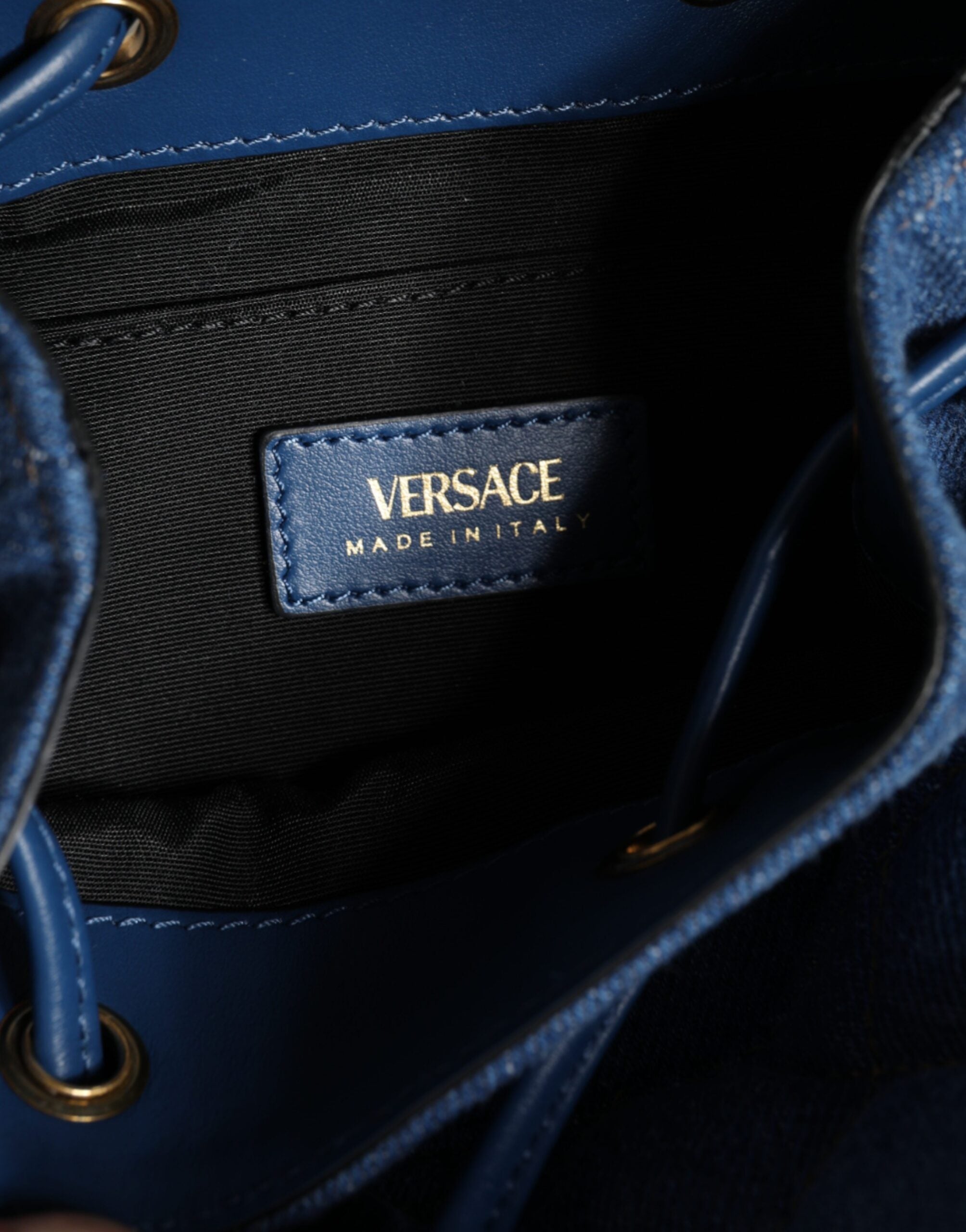 Sac bandoulière en cuir de jean bleu matelassé