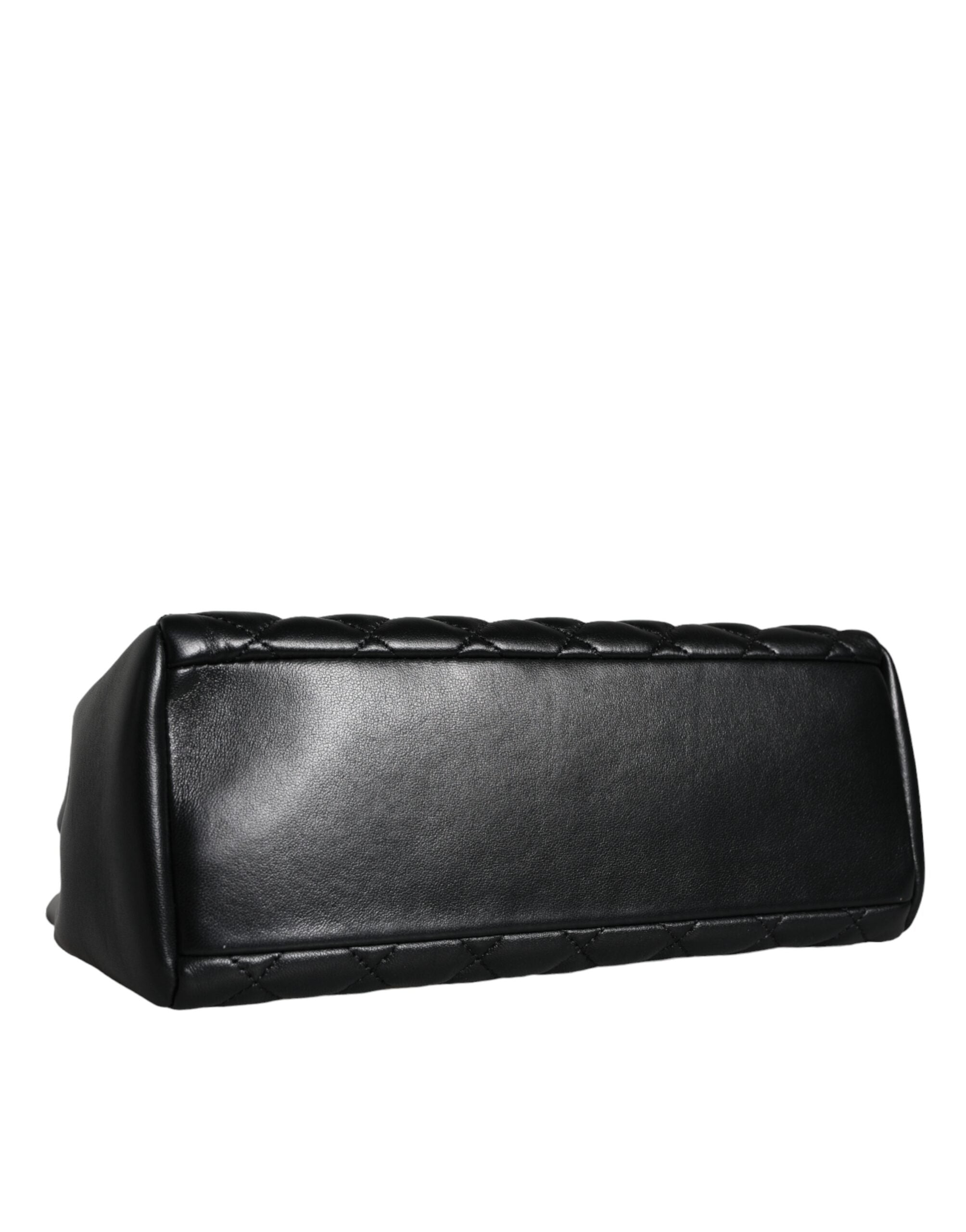 Sac à bandoulière en cuir de nappa noir matelassé avec chaîne