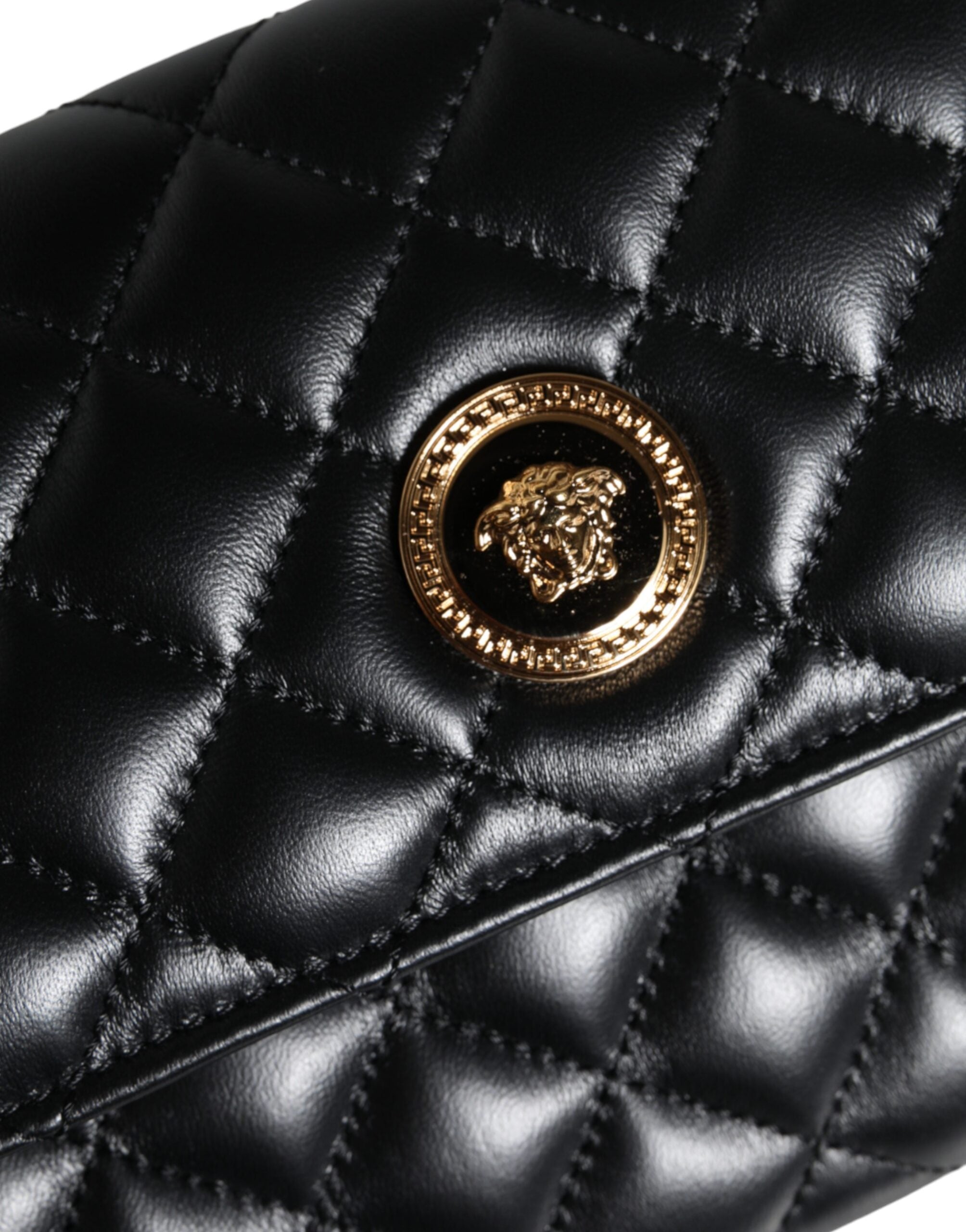 Sac bandoulière en cuir de nappa noir matelassé