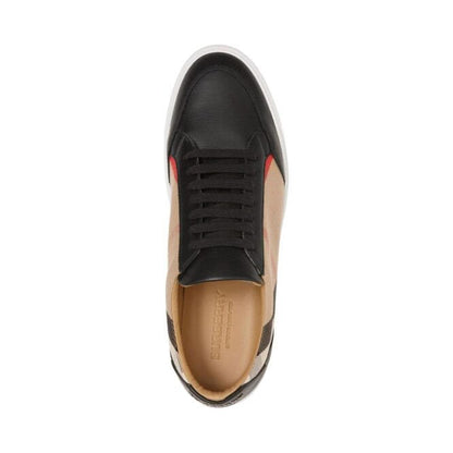 Burberry – Neue Salmond-Sneaker aus schwarzem Leder