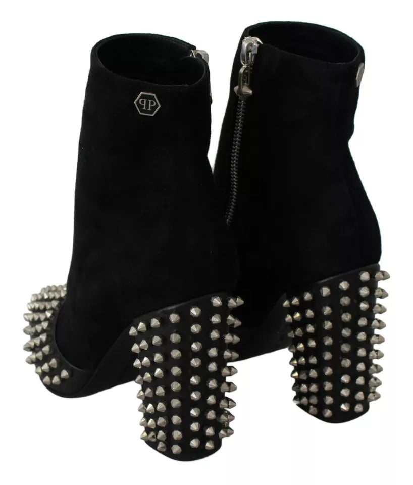 Bottines à talons cloutés en daim noir