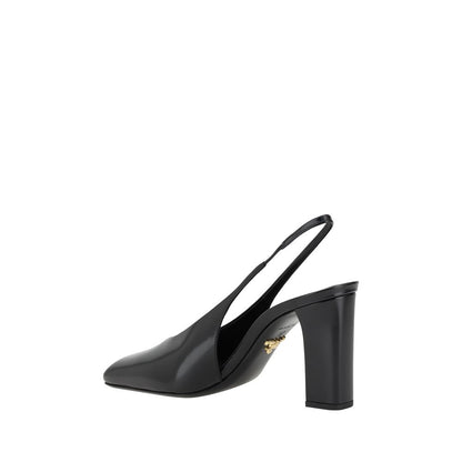 Escarpins Prada en cuir de veau noir