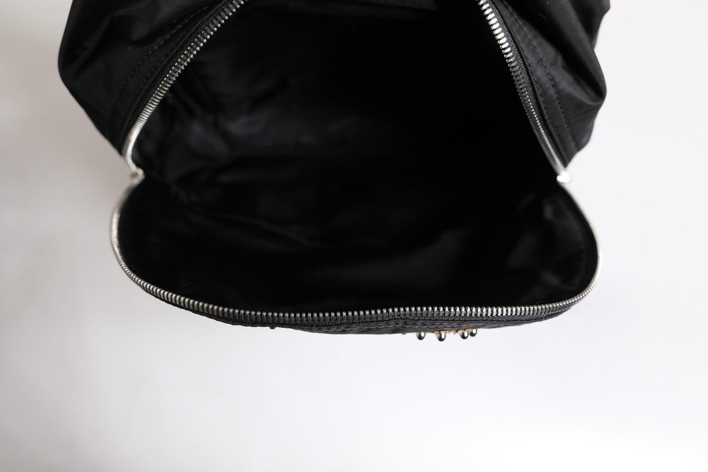 Sac à dos Dolce &amp; Gabbana en nylon noir #DGFAMILY orné de strass VULCANO