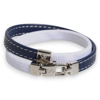 Bracelet Dolce &amp; Gabbana en cuir bleu et blanc avec fermoir argenté gravé DG
