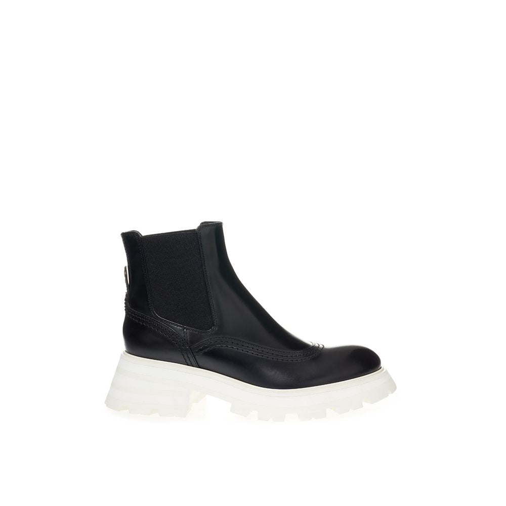Bottines en cuir élégantes, dans un noir intemporel.